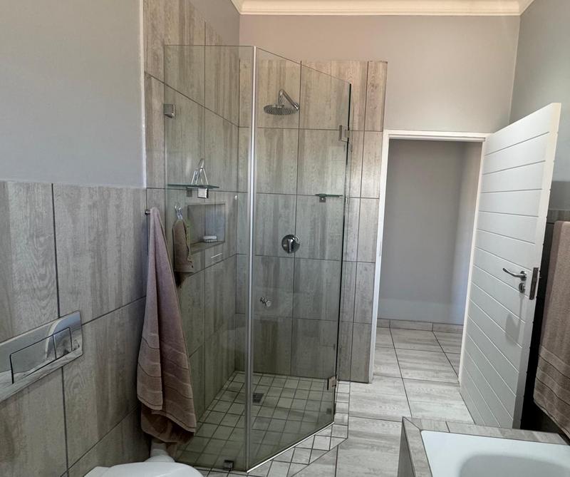 3 Bedroom Property for Sale in Hartenbos Western Cape